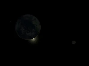 Reta in controluce, con Senna che sorge dietro il pianeta